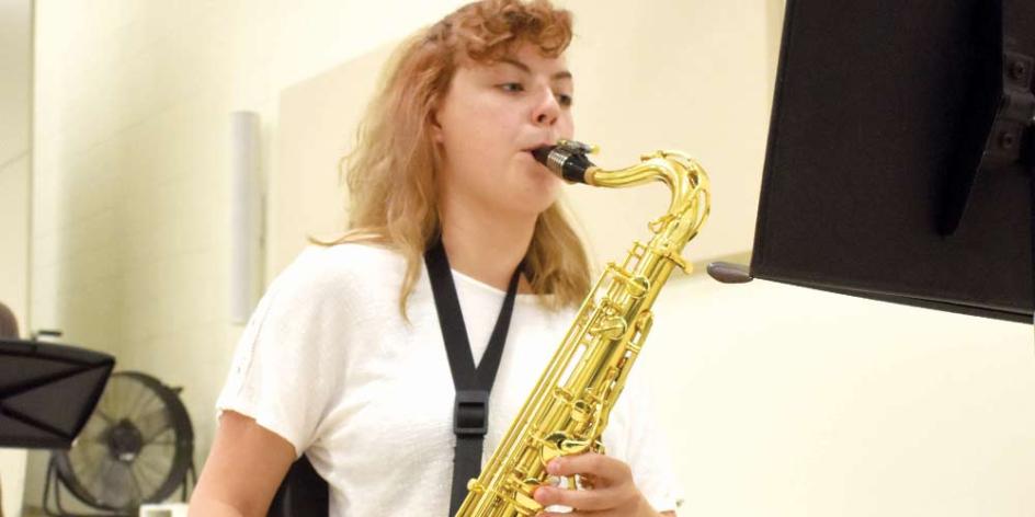 Jazz musician play saxophone